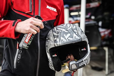 MOTUL HELMET & VISOR CLEANER 250ml - AlwaysRiding