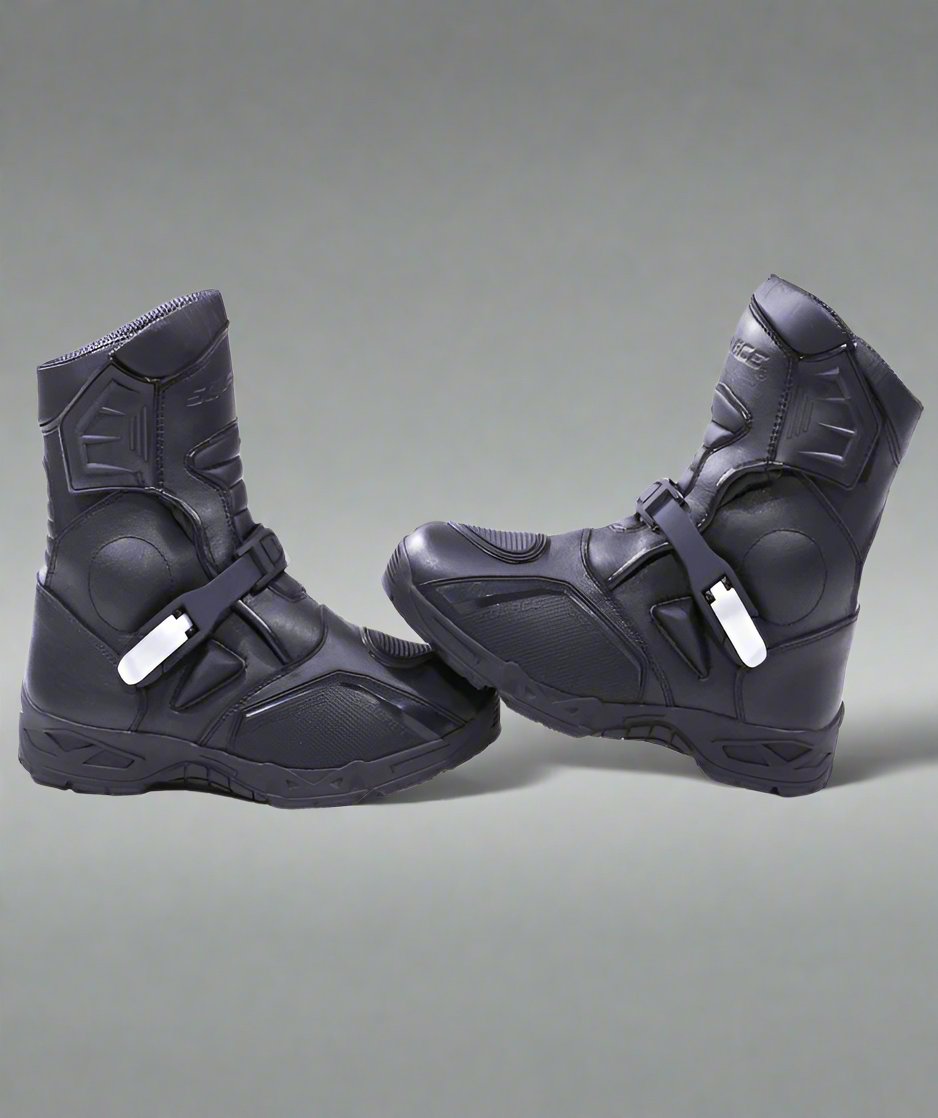 SOLACE REAVER LOW BOOTS (Black)